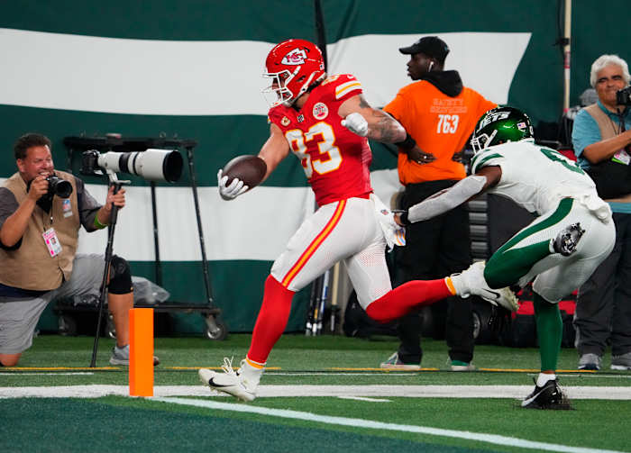 Former Duke football tight end Noah Gray